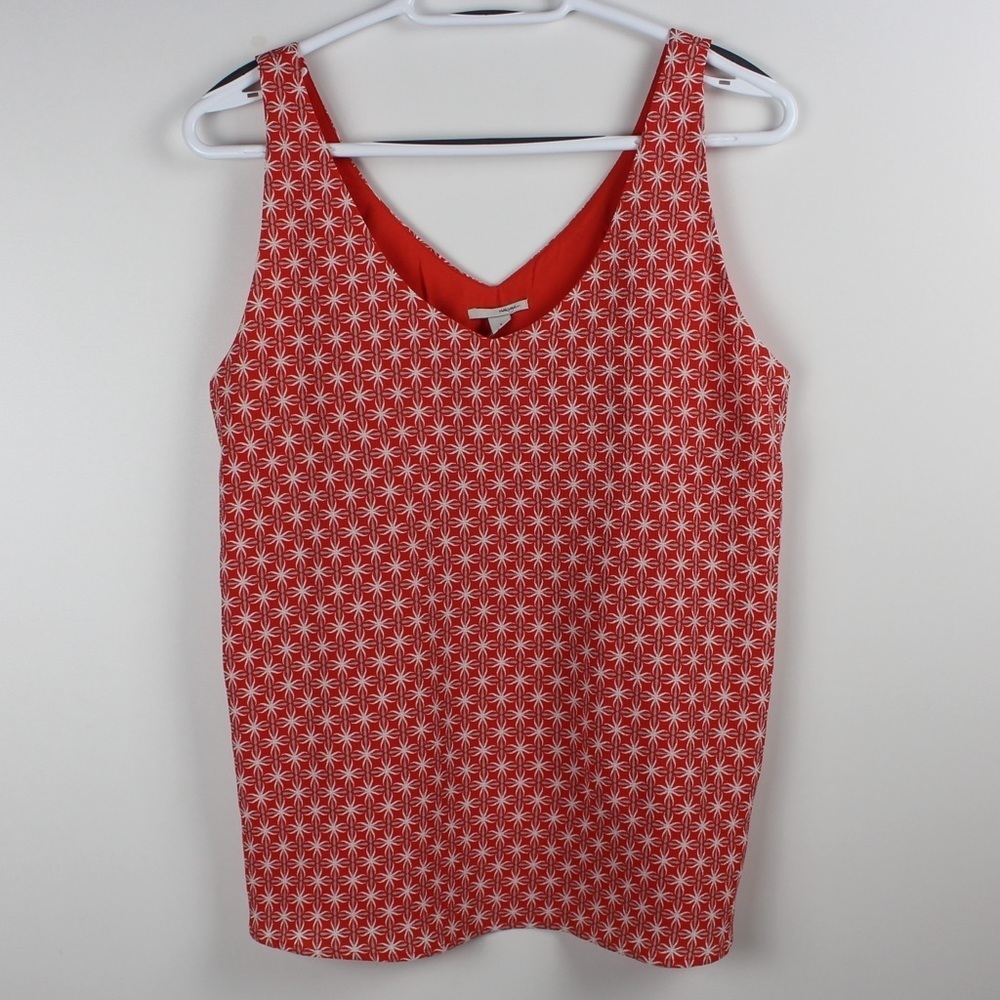 𝅺HALOGEN V Neck Tank Top